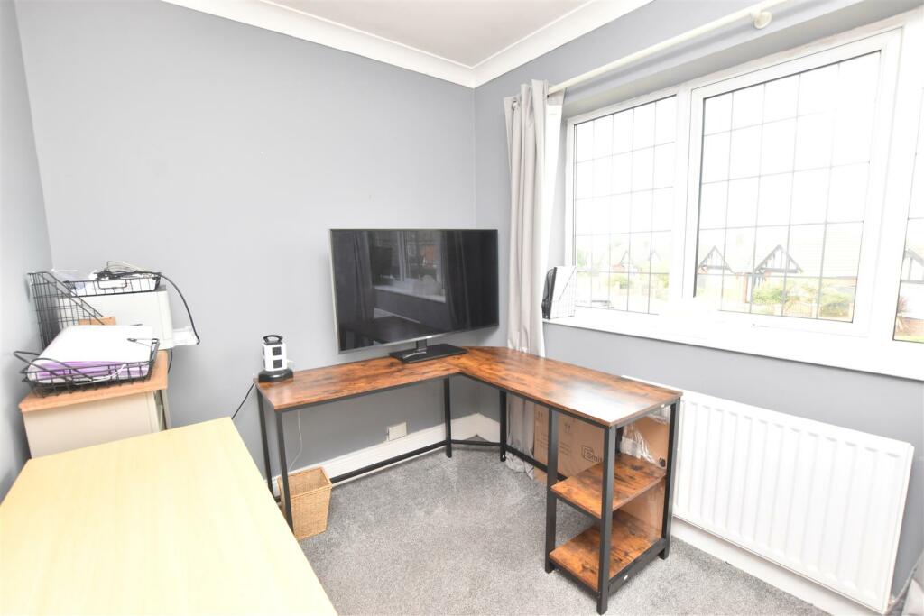BEDROOM 3/OFFICE