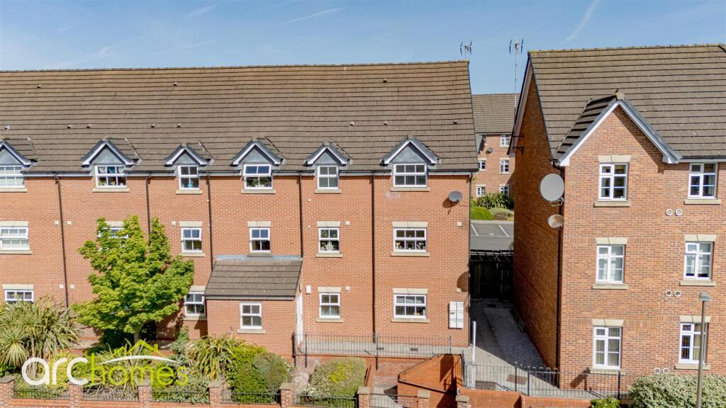 dji_fly_20250515_103628_0151_1747303305130_photo.j