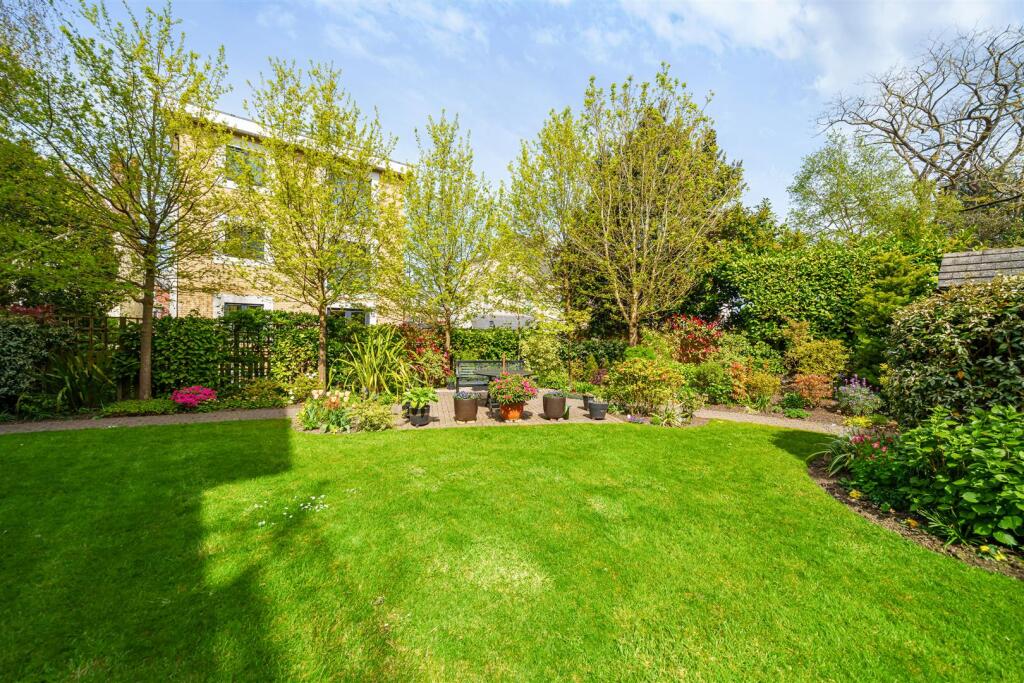 Garden Shot.JPG