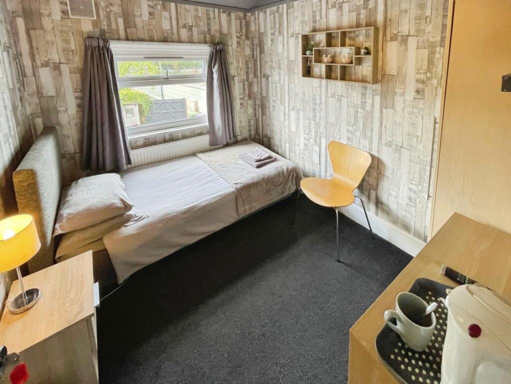 7e0f02c0--4105-92F0-5025791573ED-34630-000004DE44F