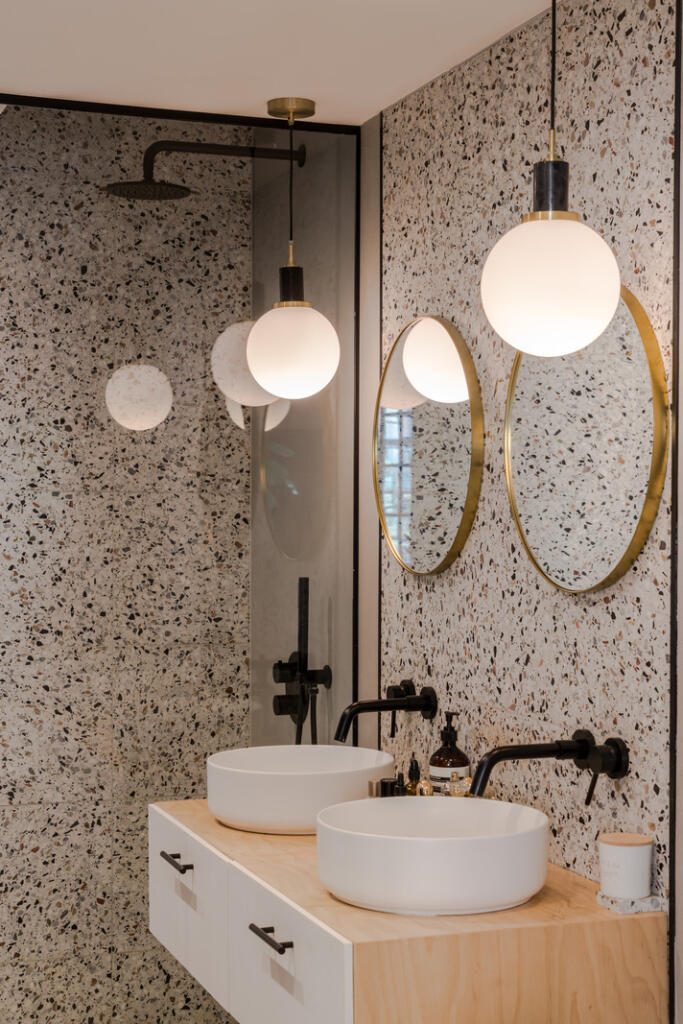 265245 - Studio 26-38.jpg