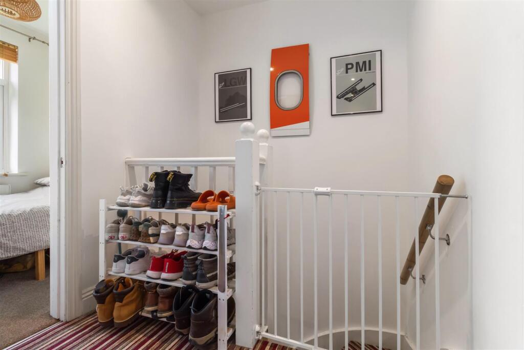 Rose Walk, 17-008.jpg