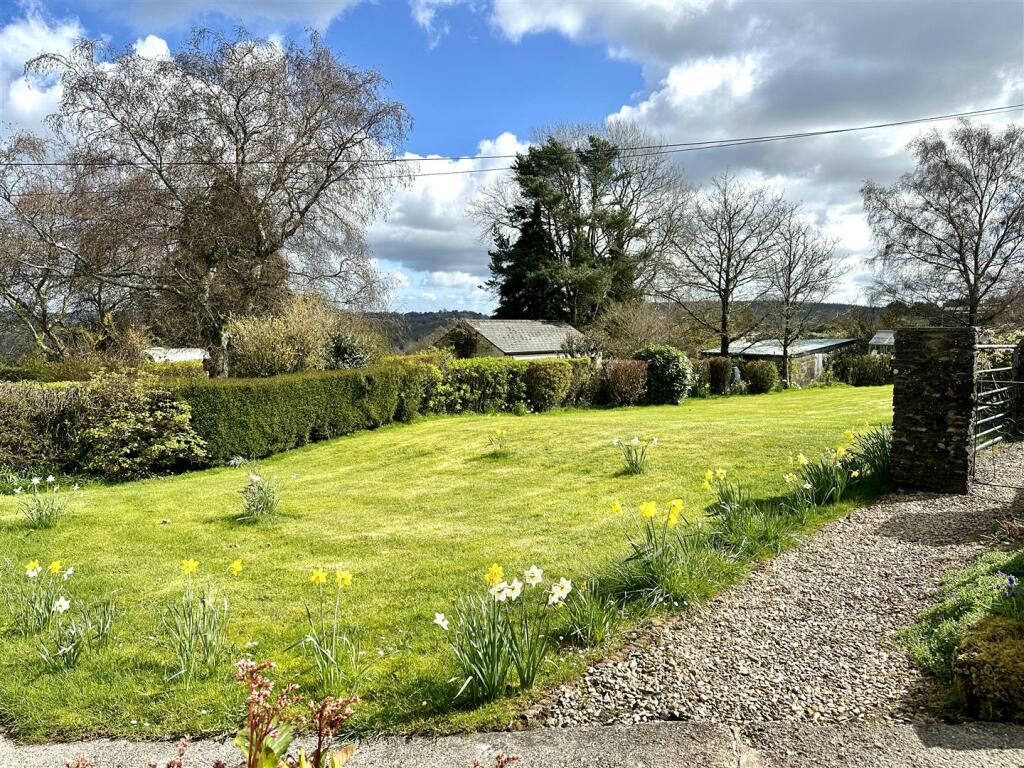 GARDENS