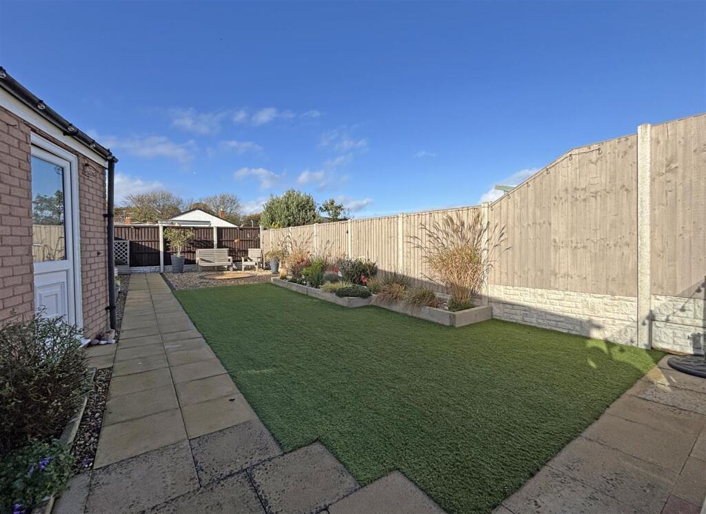Garden V2.JPG