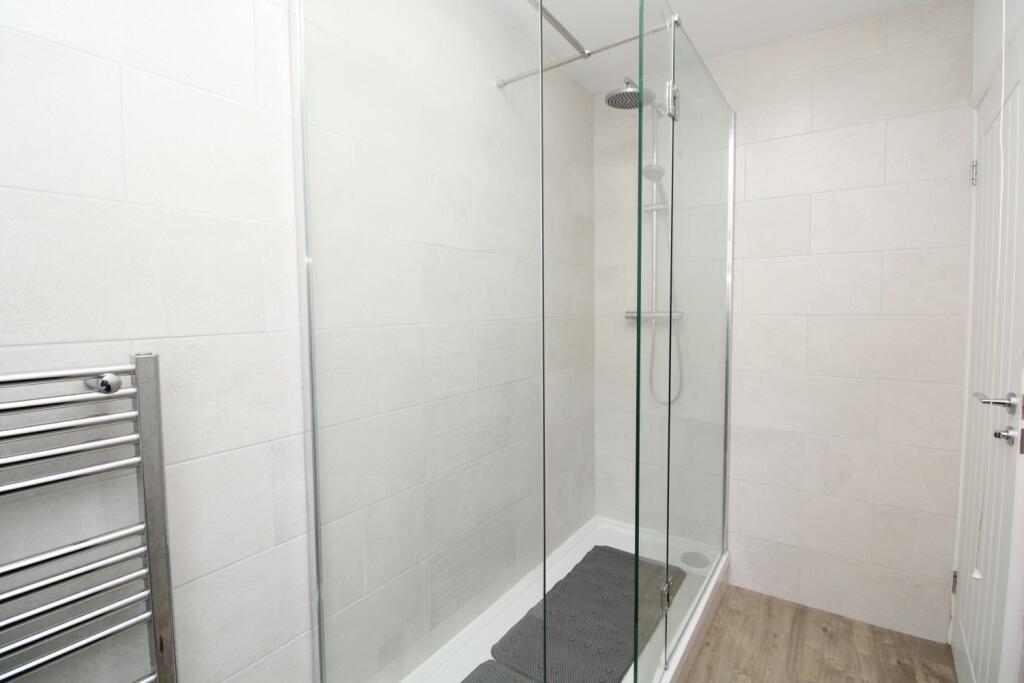 Shower Room.