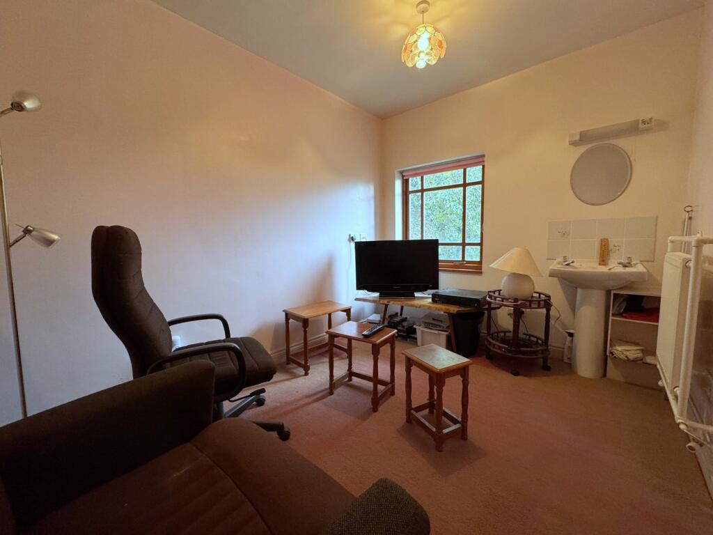 Fourth Bedroom
