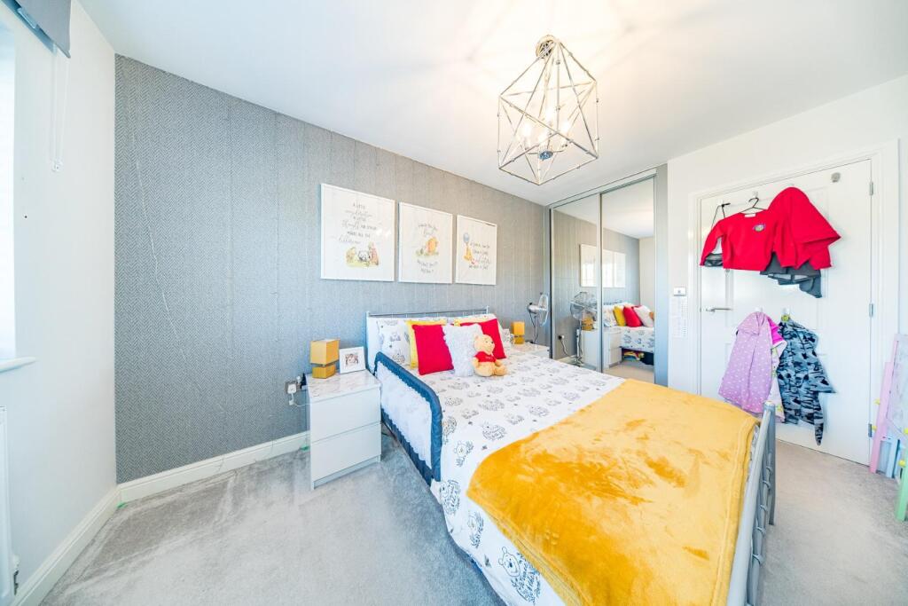 57 Emelia Drive bedroom 2.jpg