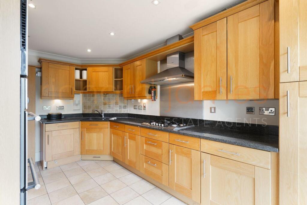 Flat 5, Marillac House - GkbSckxFUpUWz2eVSBsU.jpg