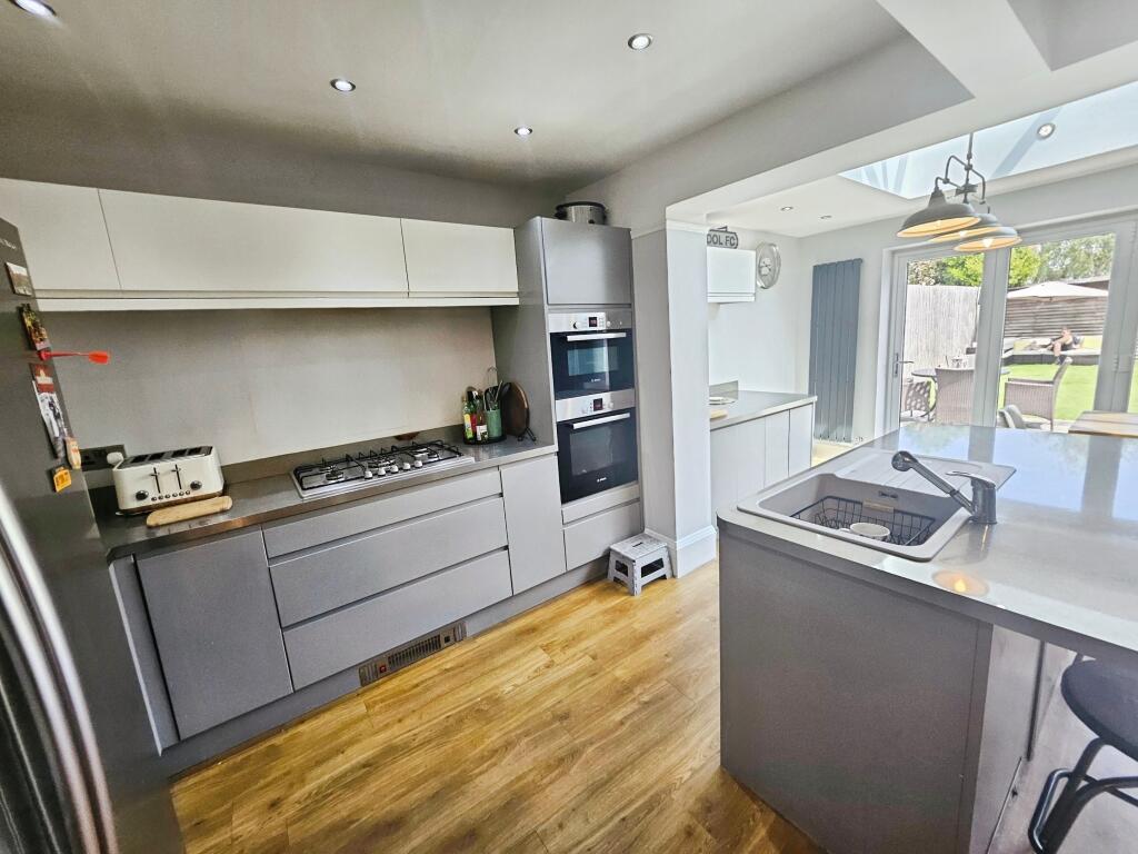 Kitchen/Diner/Family Room