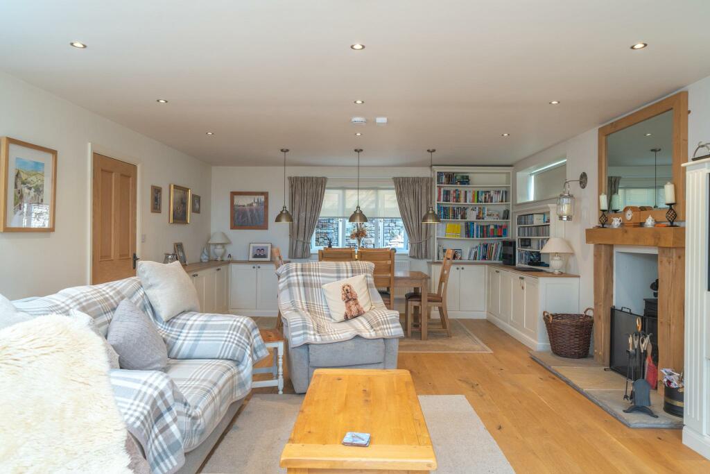Lounge into Dining Area