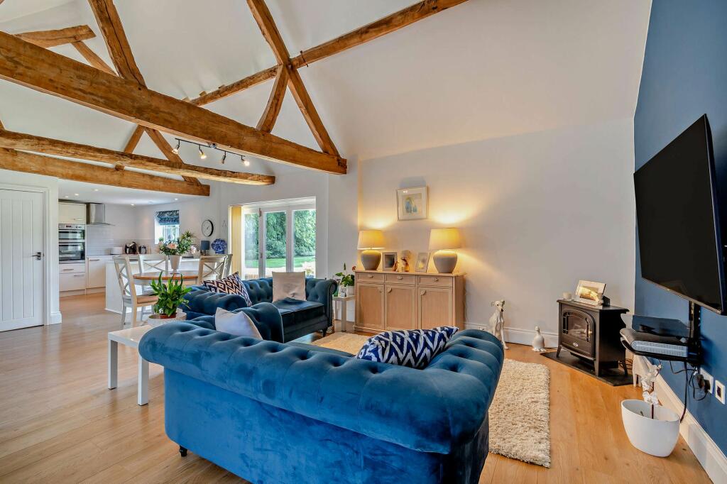 Annexe - Living and Kitchen