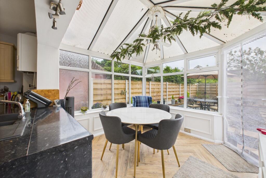 CAM03162G0-PR0279-STILL017