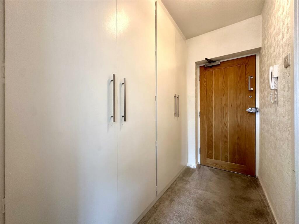 Hall Aspect 2