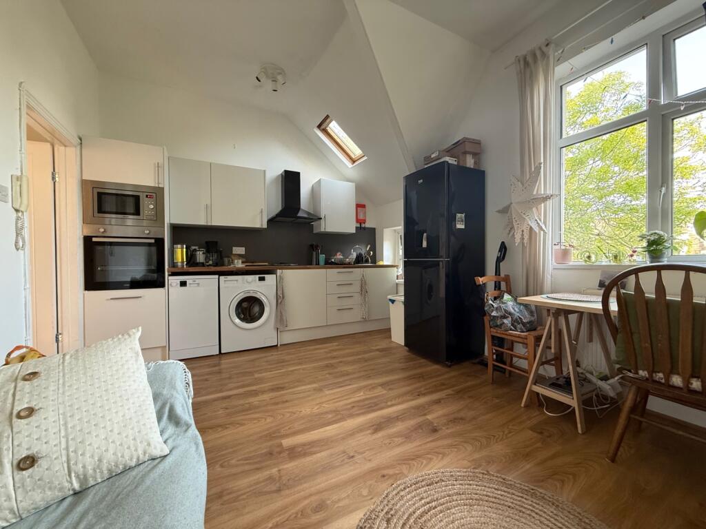 Call 02920 454555 to secure your viewing_11