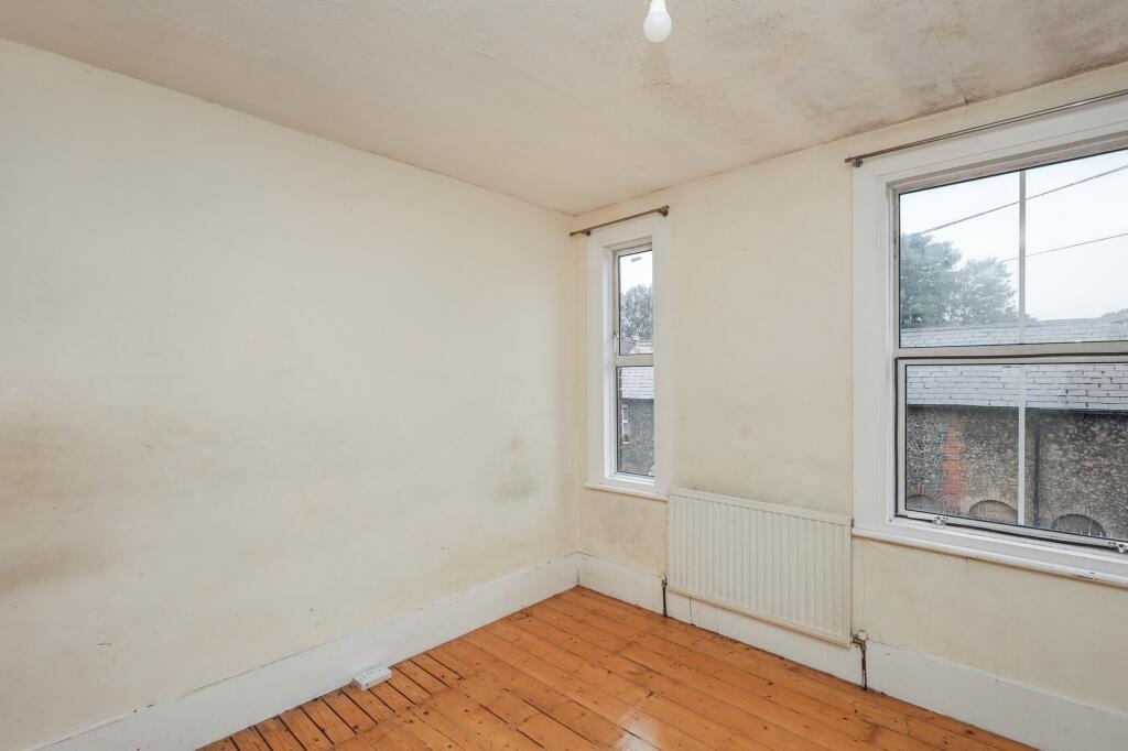 167 Lawn Lane, Hemel Hempstead, Hertfordshire, HP3 9JF