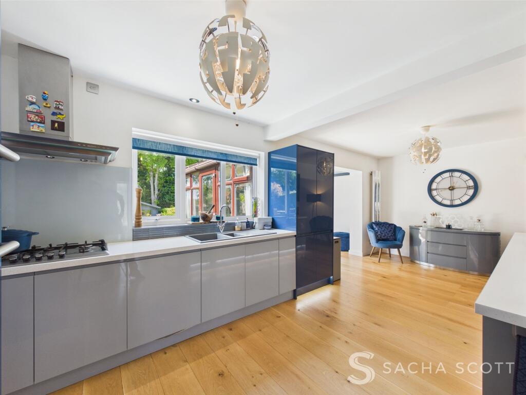 Kitchen / Breakfast Room