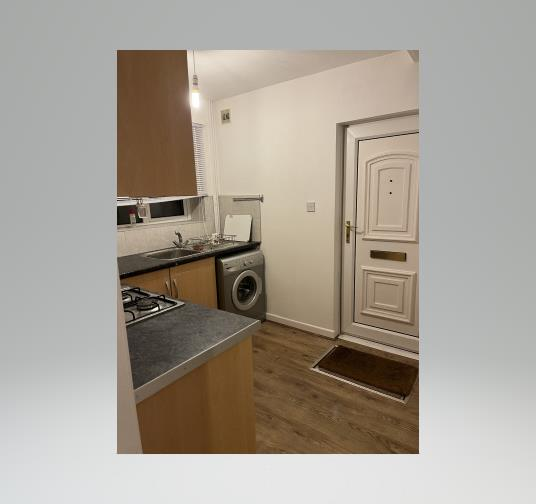 Kitchen 2 .png