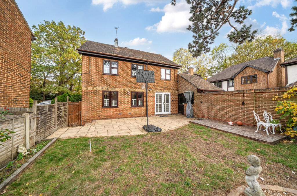 1370417-3-6900f99...