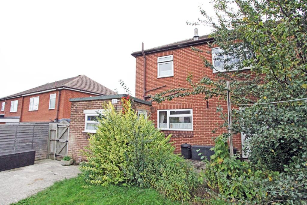 IMG_6550 rear close.jpg