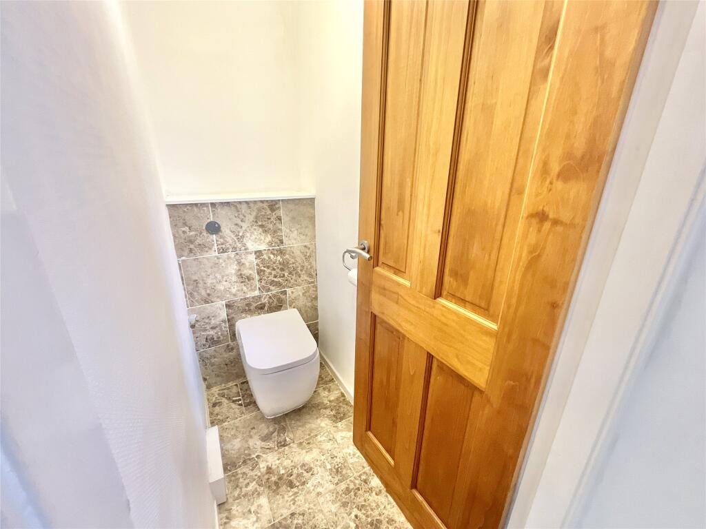 Separate Wc