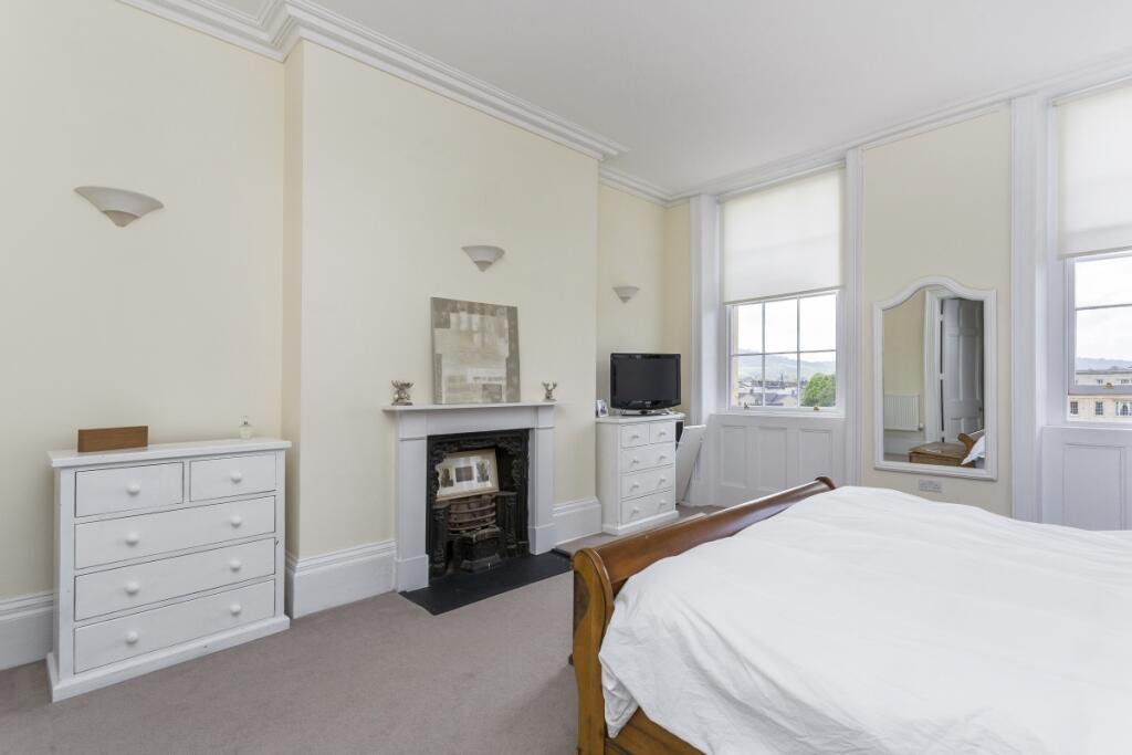 6 suffolk Square ...