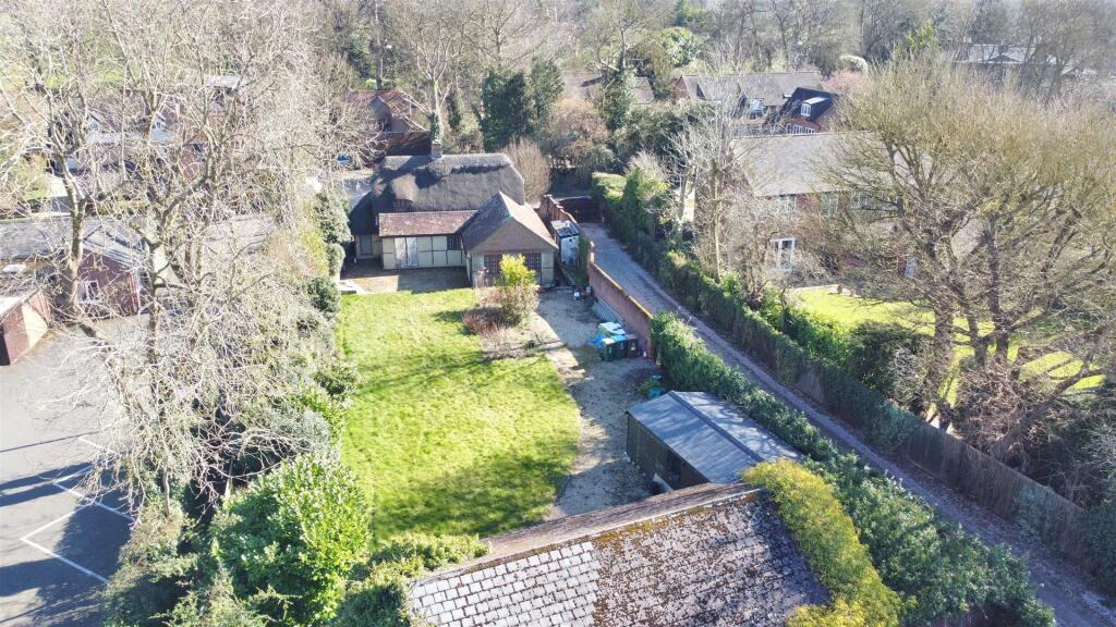 Rear Garden 1.jpg