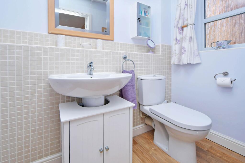 Bedroom one en-suite