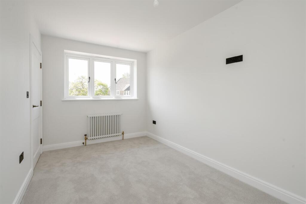 24 Kingscote Road_22.jpg