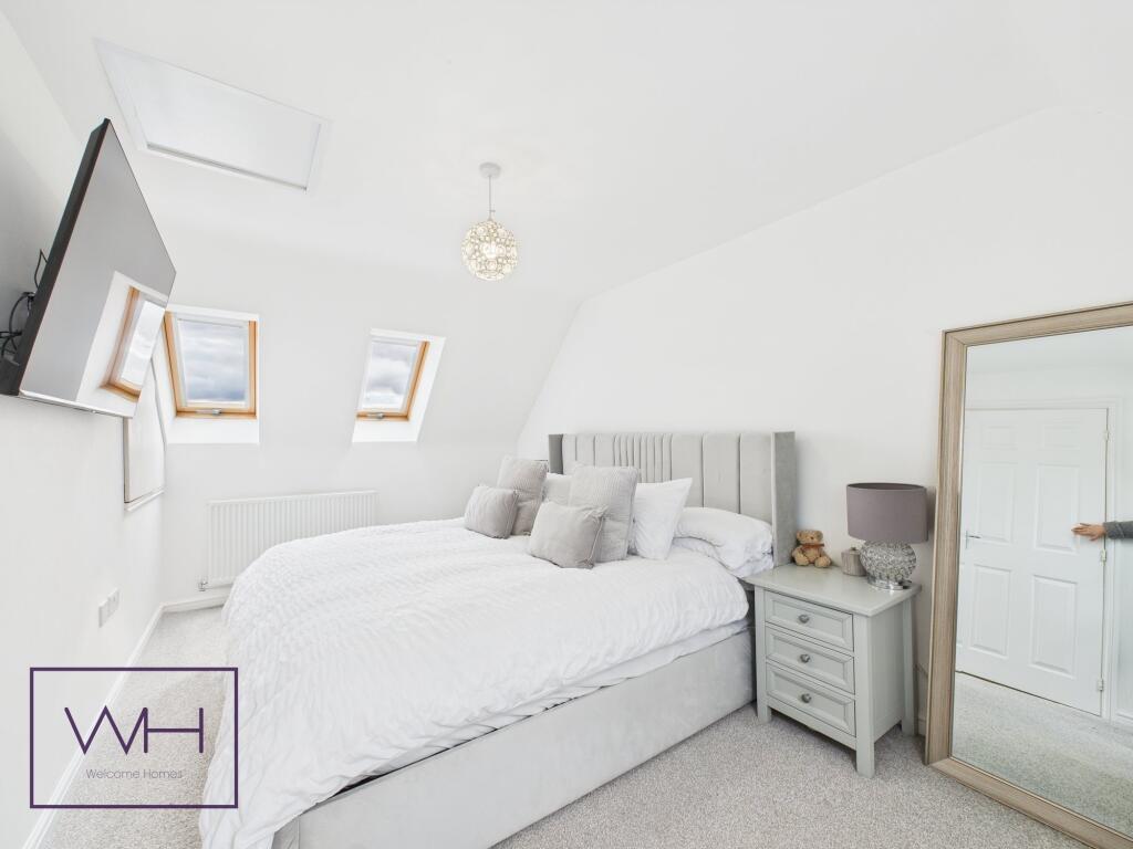 CAM03785G0-PR0222-ST