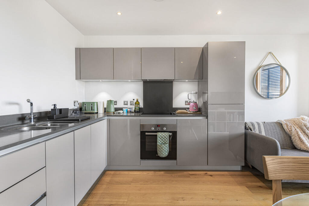 Reception/Kitchen