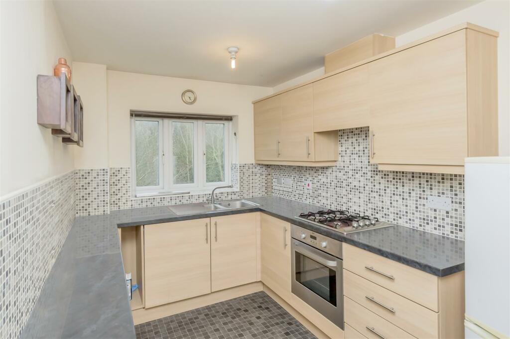 11 PARK DRIVE, LS12 6JB-28.jpg