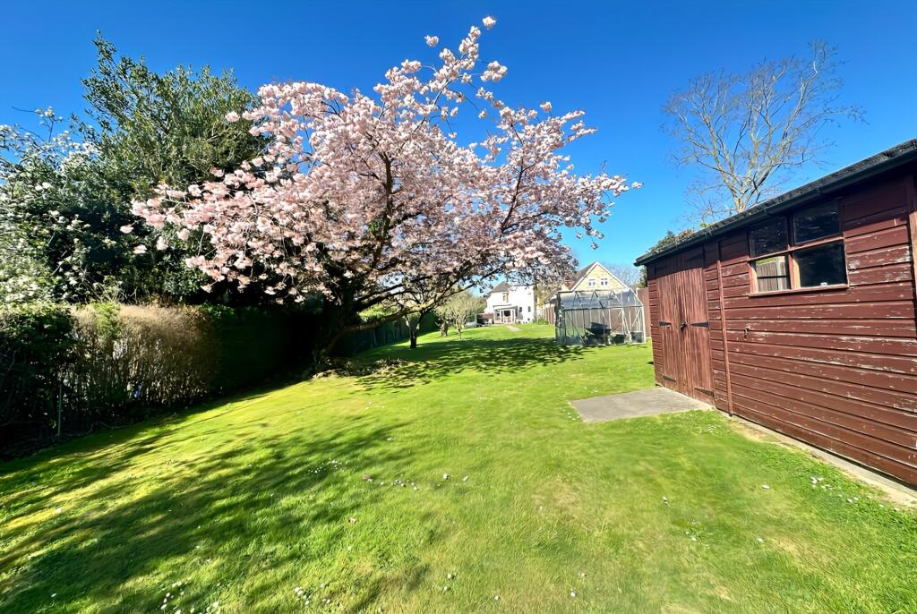 Large Family Private Rear Garden