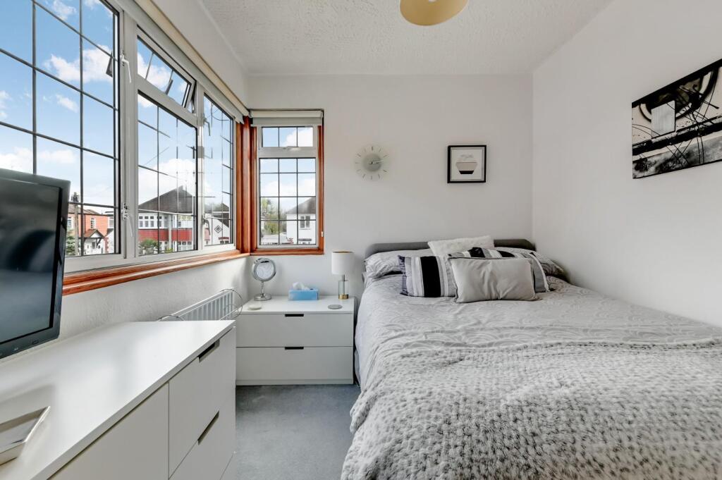 BRIARWOOD ROAD, 18.jpg