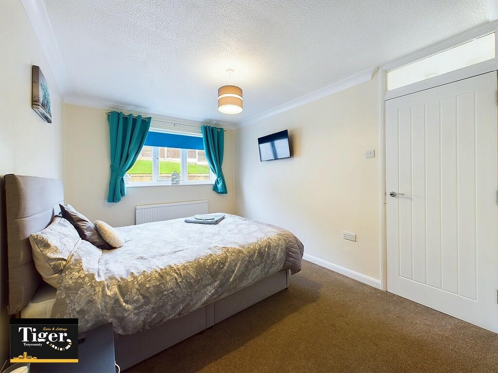 CAM03440G0-PR0216...