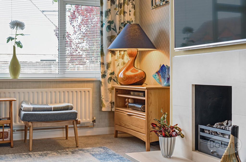 1db5a828-fe9b-413...