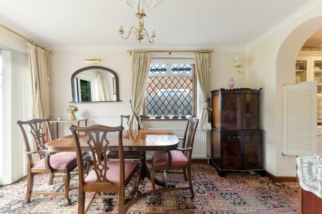 FRANCIS CLOSE, 165- (5).jpg