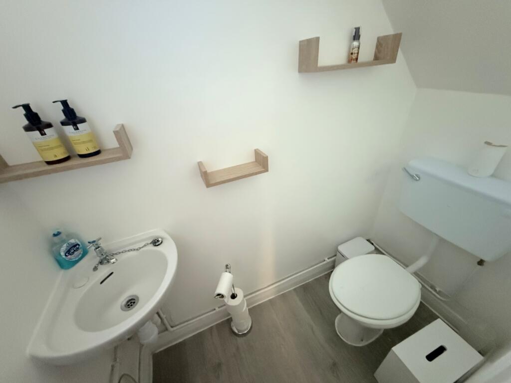 6EDC1209-B063-49F5-95CA-06D49DD3419F