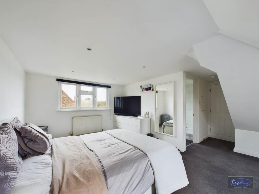 Bedroom (4)