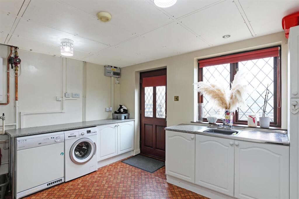 Acre Farm.19.Photoneg.co.uk.jpg