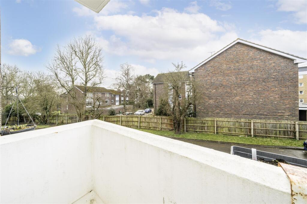 Davidson Frost-Wellings, DFW, Rusper Close, Stanmo