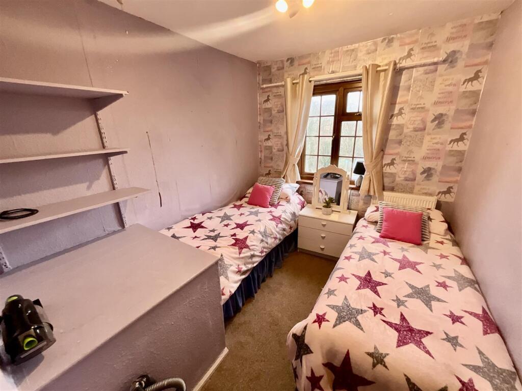FRONT BEDROOM 3