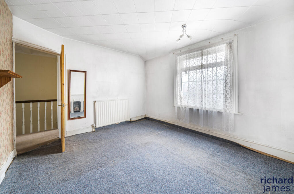 354be973-100d-447...