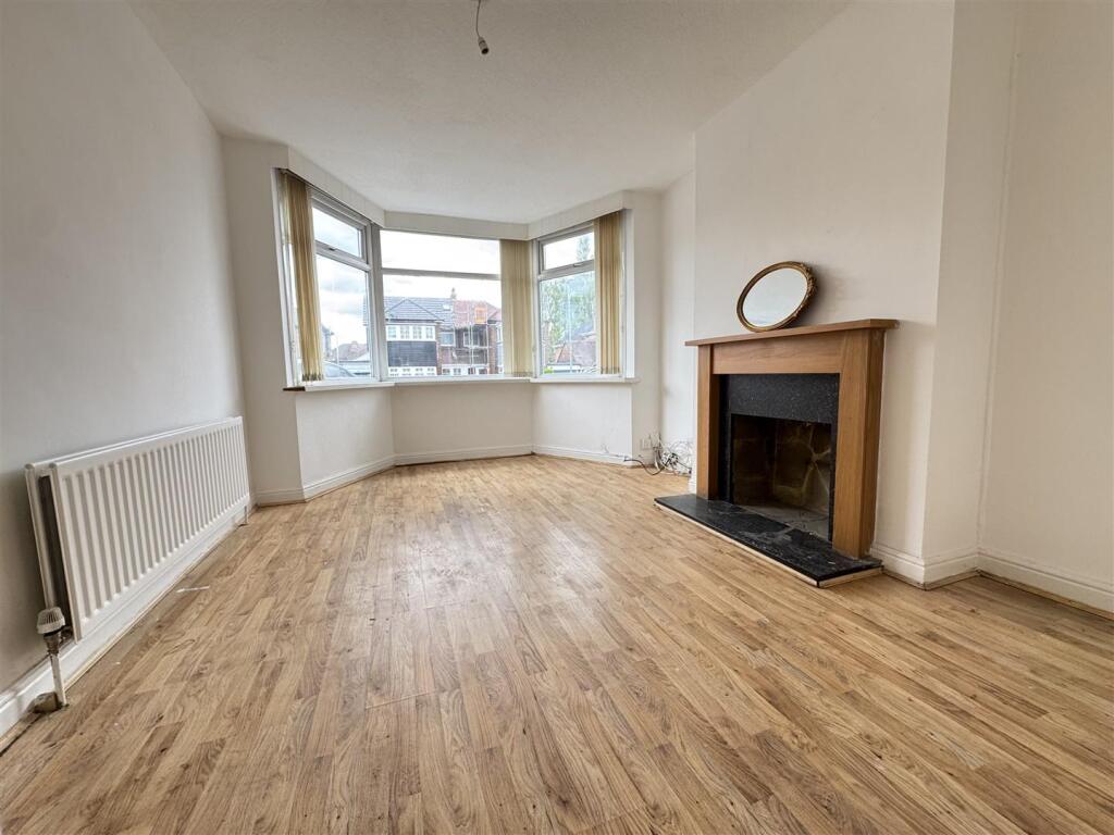 IMG_3936 (Large).JPG