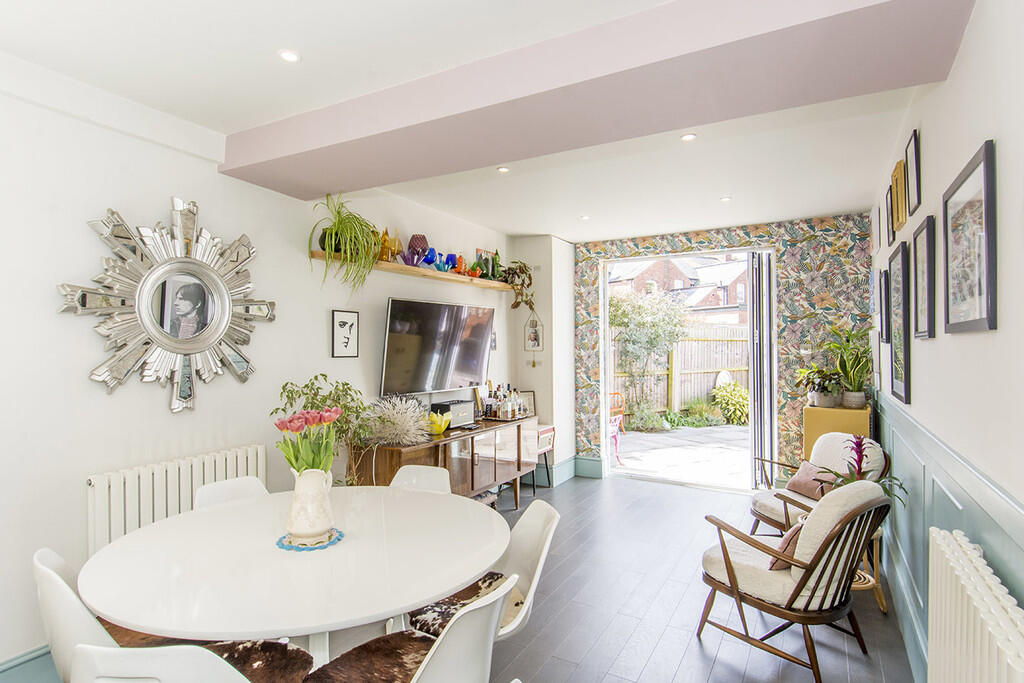 Kitchen/Dining/Li...