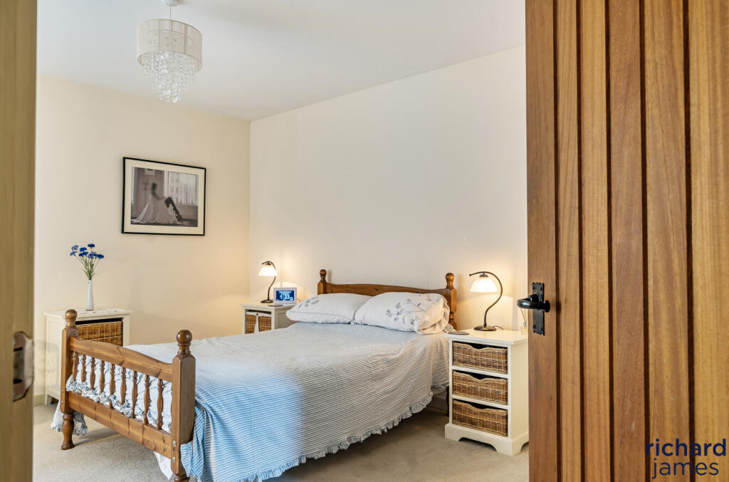 00fface4e4c5432eabfd2cfa4e4948f3