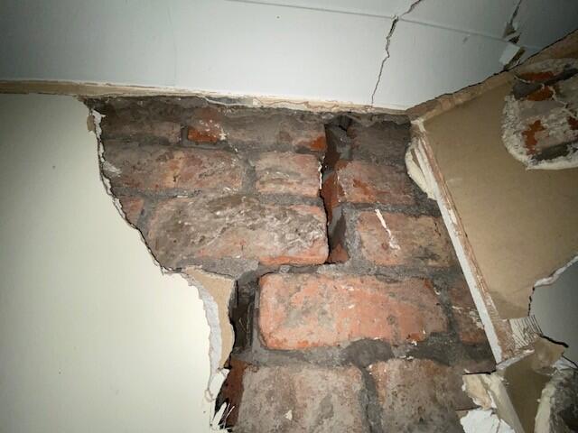 Crack 7 T202510231634.jpg