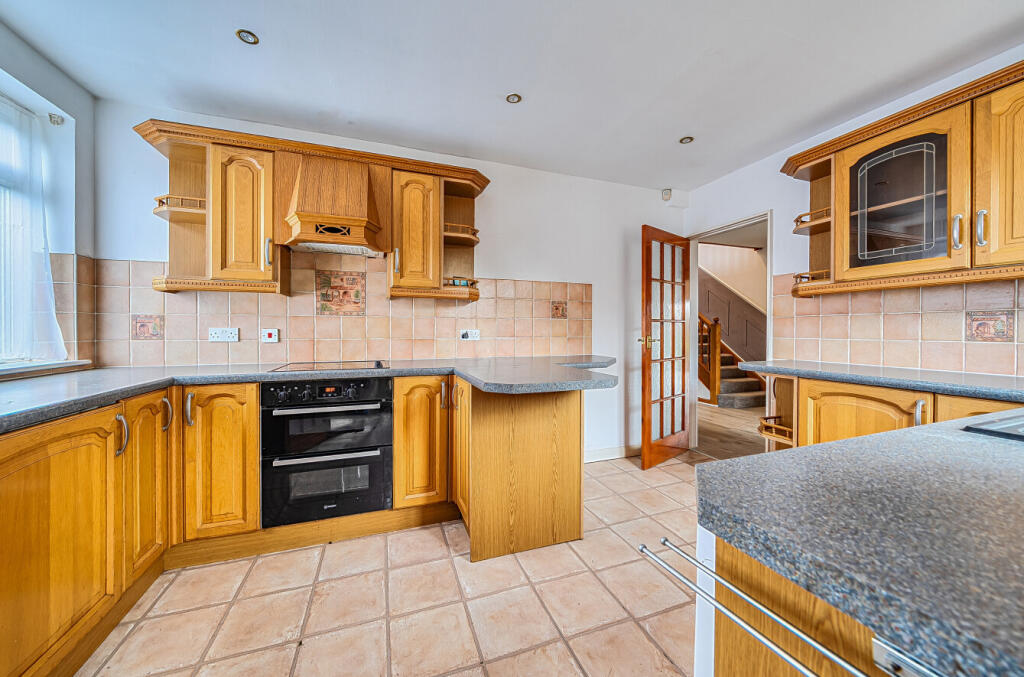 1370793-25-68f0f7...