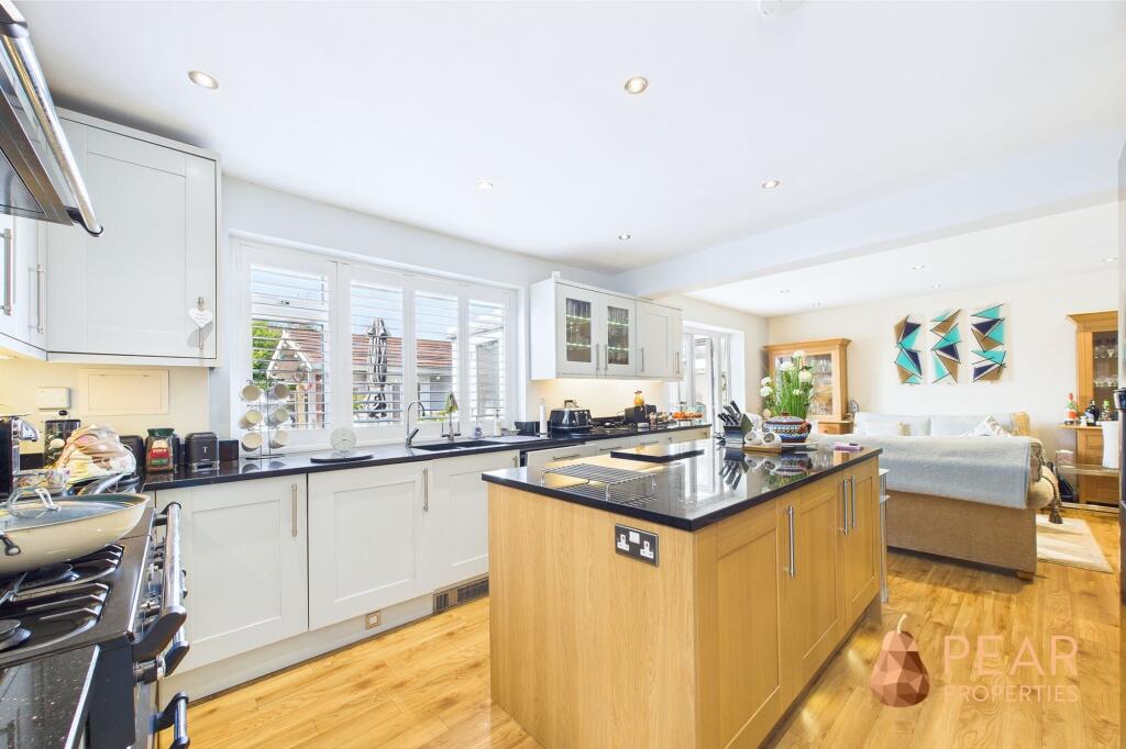 Open Plan Kitchen/Dining Room