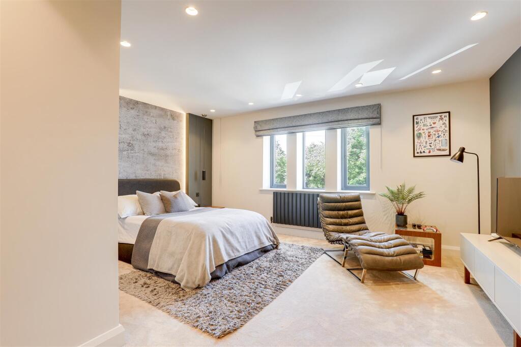 Bedroom Three (2).jpg