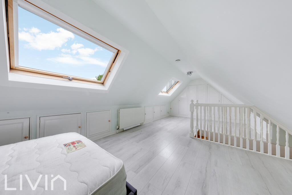 BEECH HOUSE ROAD, 8, 3-1